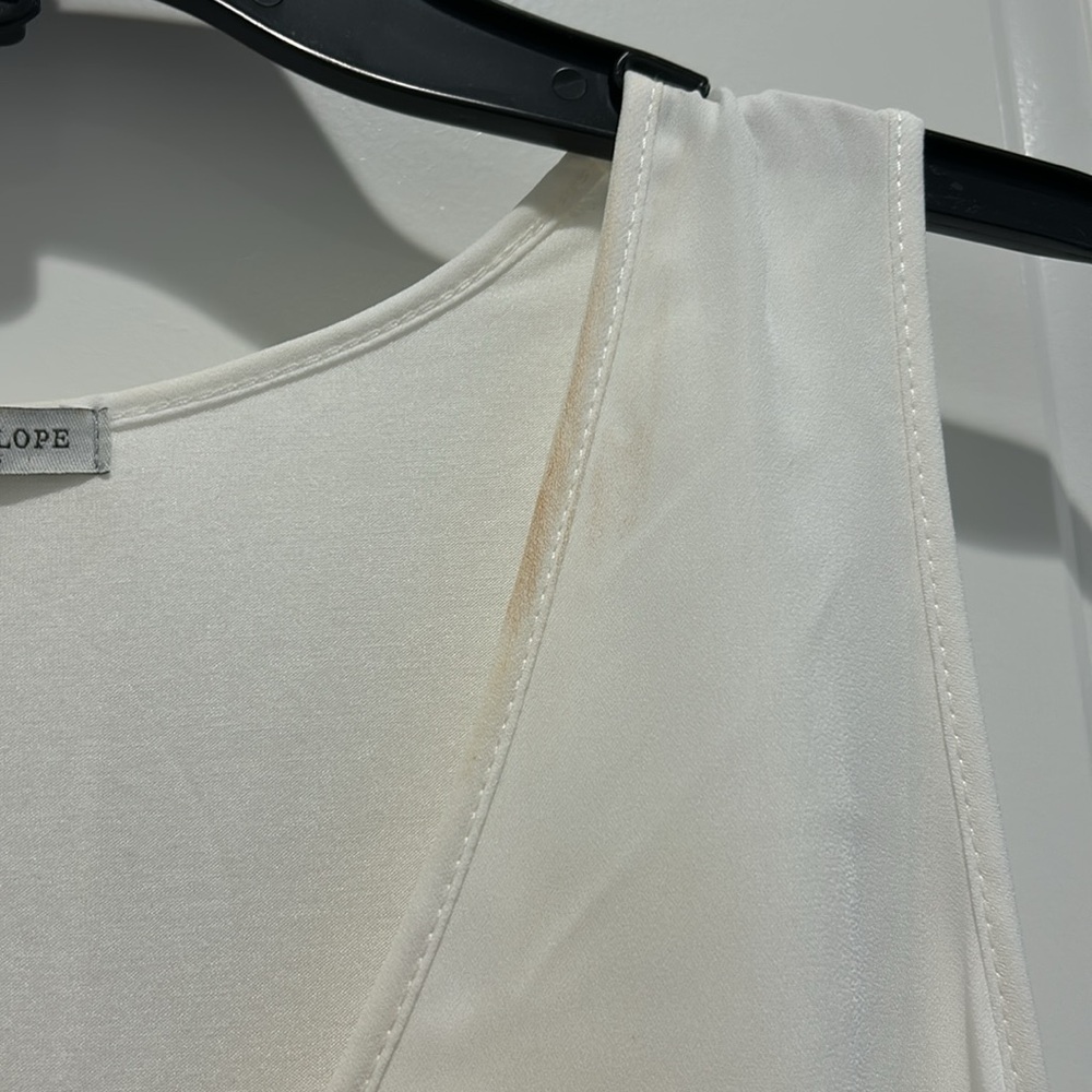 Green Envelope White Flutter Sleeve Tank Top - Picture 7 of 11